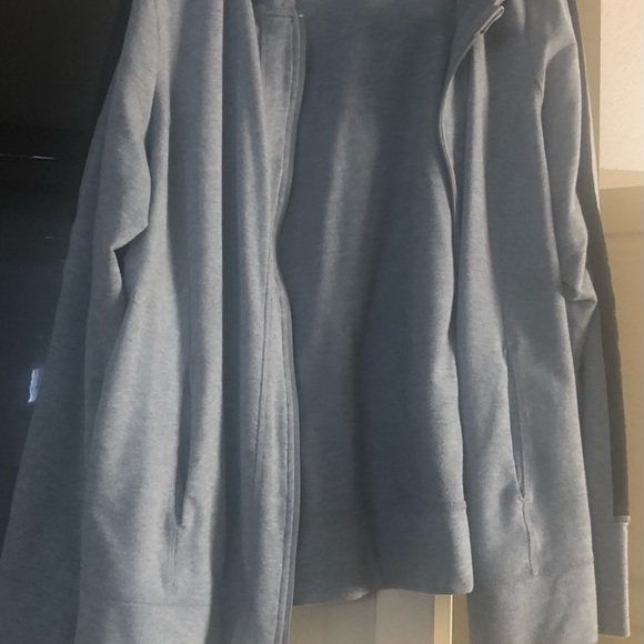 Hoodie - Picture 3 of 6